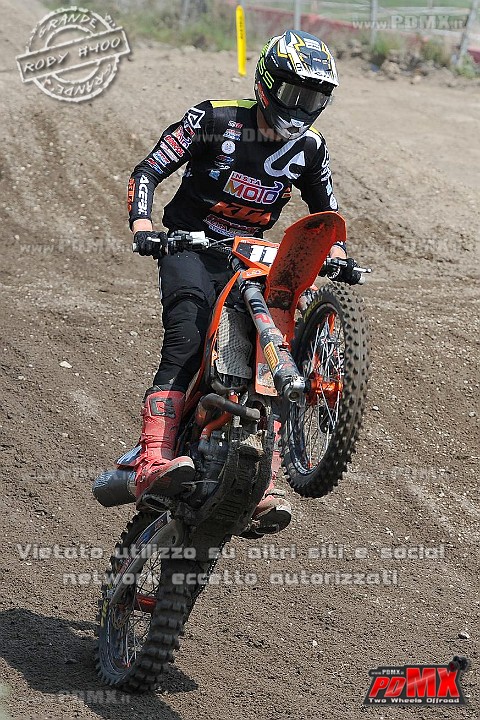 ROB_4555 (Copy).JPG